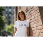 Fehér alapon, ezüst virág mintás póló